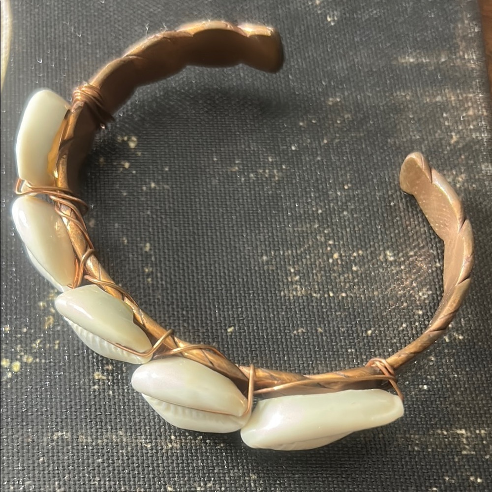 Shell and Copper Wire Cuff Bracelet #3300007 BLK